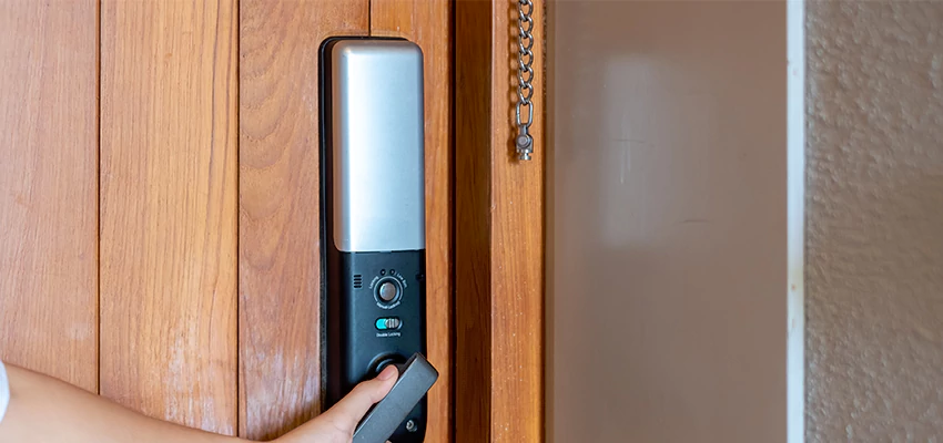 Home Security Electronic Locks Upgrades in Tara Hills, CA